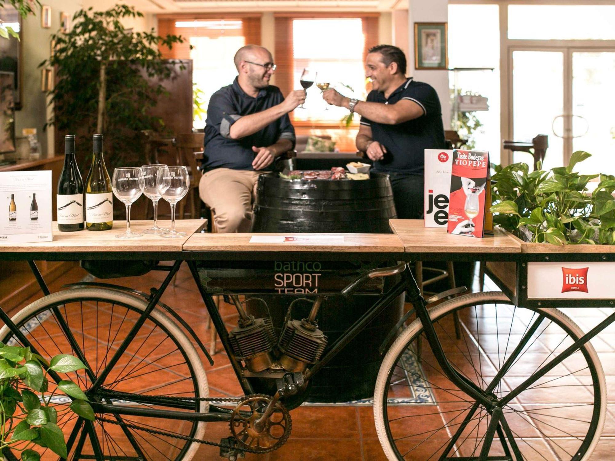 Ibis Jerez De La Frontera Cadiz Hotell Eksteriør bilde